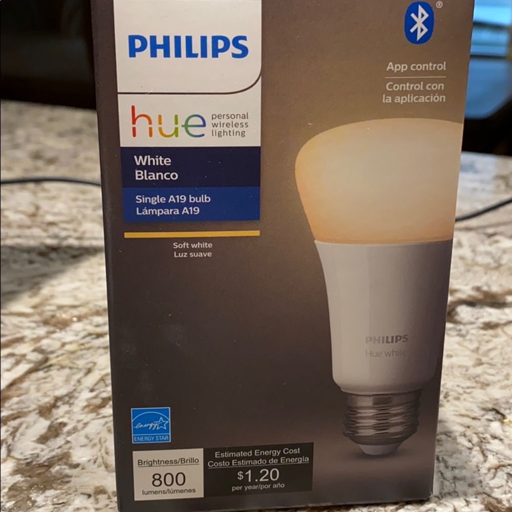 Hue philips light bulb white